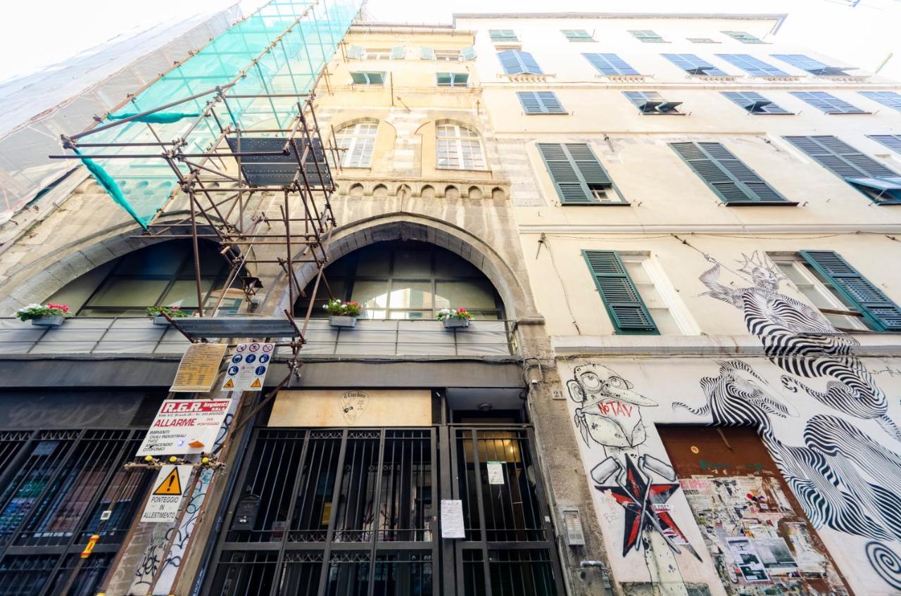 Appartamento Joivy Vibrant Open-Plan Apt For 6 In Historic Centre Genova Esterno foto
